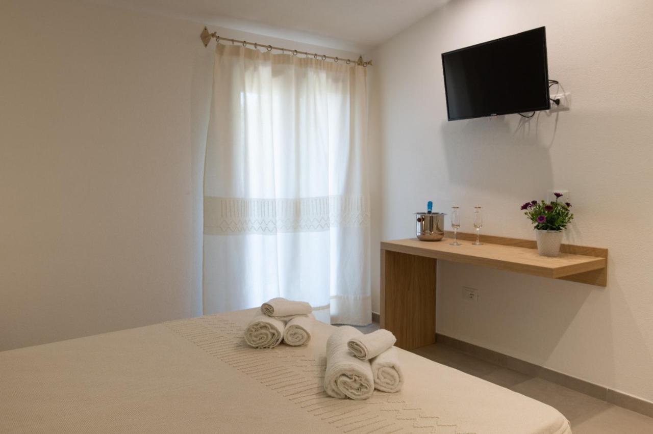Tarsis Guest House Baunei Kültér fotó